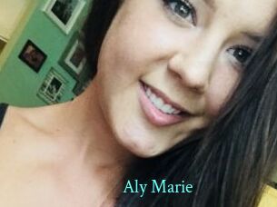 Aly_Marie