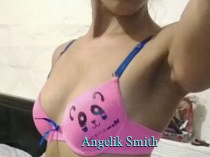 Angelik_Smith