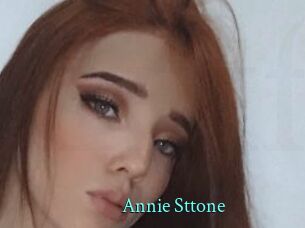 Annie_Sttone