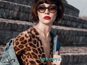 Antoneya xxx Fantasy Land