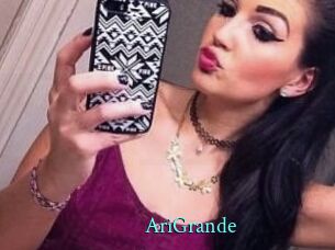 AriGrande