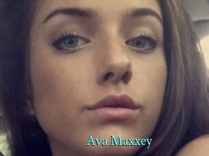 Ava_Maxxey