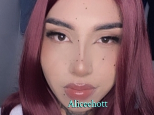 Aliceehott