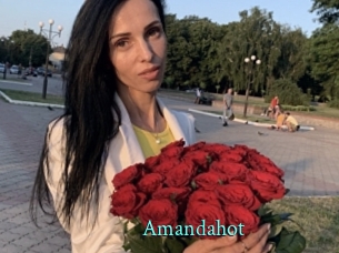 Amandahot