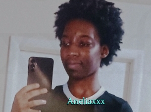 Aneliaxxx
