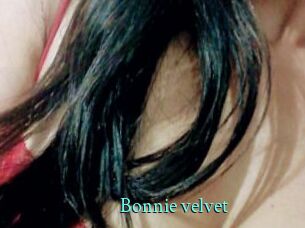 Bonnie_velvet