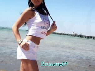 Brunette09