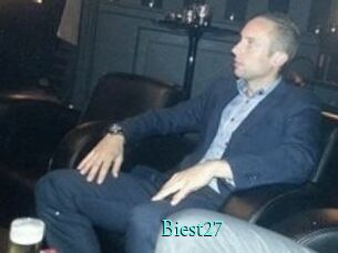 biest27 xxx Fantasy Land