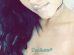 Dani_katt69