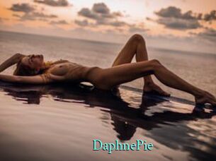 DaphnePie