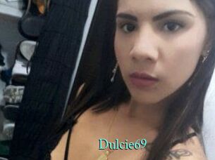 Dulcie_69