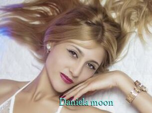 Daniela_moon