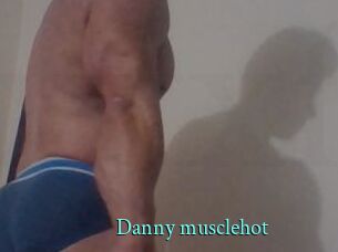 Danny_musclehot