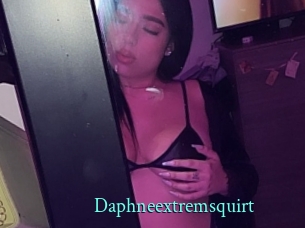 Daphneextremsquirt