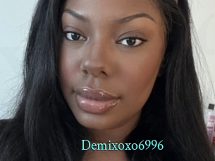 Demixoxo6996