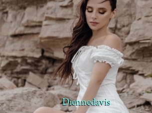 Diennedavis