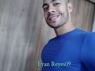 Evan_Reyes09