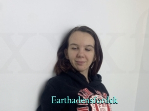 Earthadensfordek