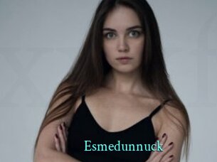 Esmedunnuck
