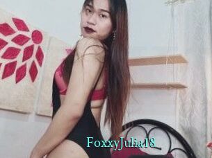 FoxxyJulia18