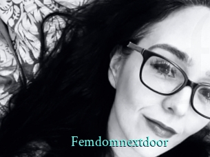 Femdomnextdoor