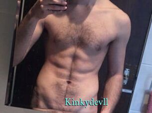 Kinkydevll