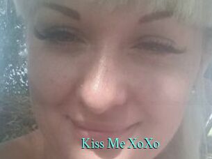 Kiss_Me_XoXo