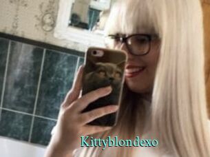 Kittyblondexo