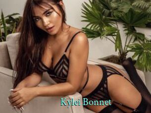 Kylei_Bonnet