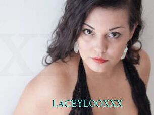 LACEYLOOXXX
