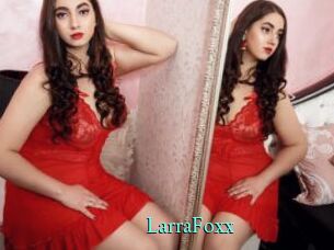 LarraFoxx