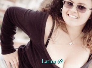 Latina_69