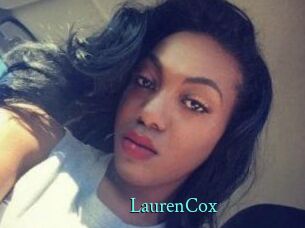 Lauren_Cox