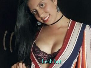 Leah_hot