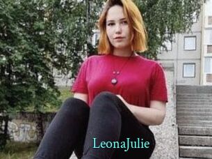 LeonaJulie
