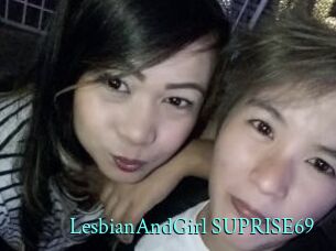 LesbianAndGirl_SUPRISE69