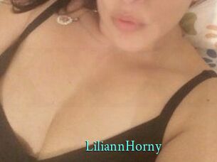 LiliannHorny