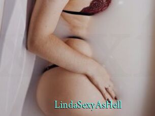 LindaSexyAsHell