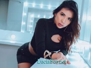 LuciaBennet