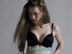 Luna_Lovelle