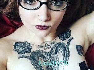 LunaSky710