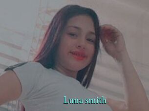 Luna_smith