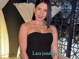 Lara_jonness