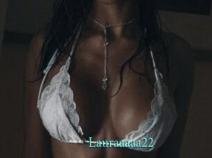 Lauraaaaa22