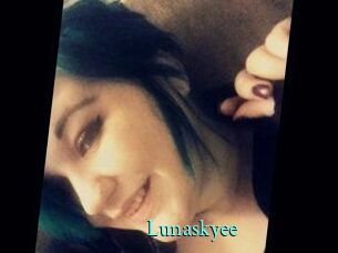 Lunaskyee