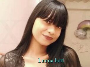 Lunna_hott