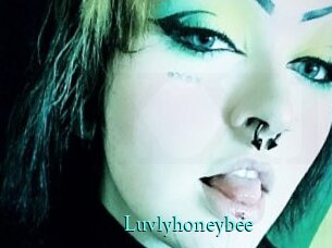 Luvlyhoneybee