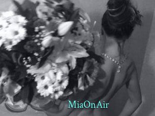 MiaOnAir