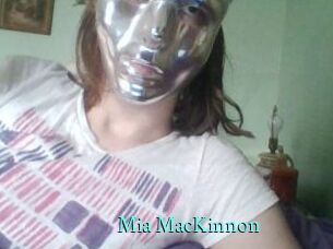 Mia_MacKinnon