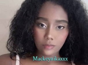 Mackeynikaxxx